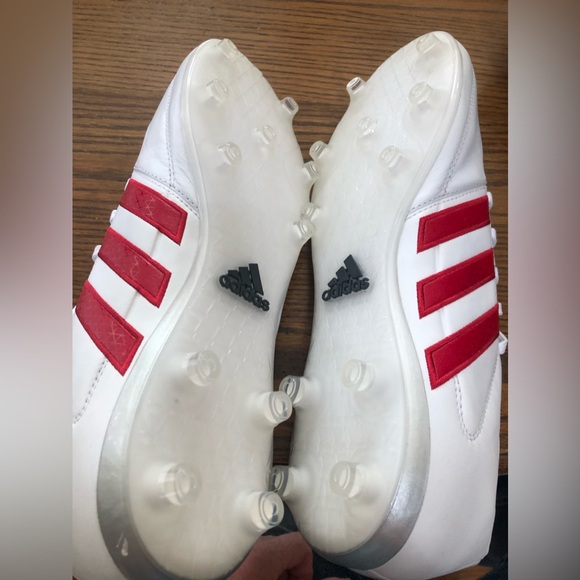 NWT  ADIDAS GLORO MEN  Red & White SOCCER Cleats  Size 10 1/2 - Picture 4 of 4